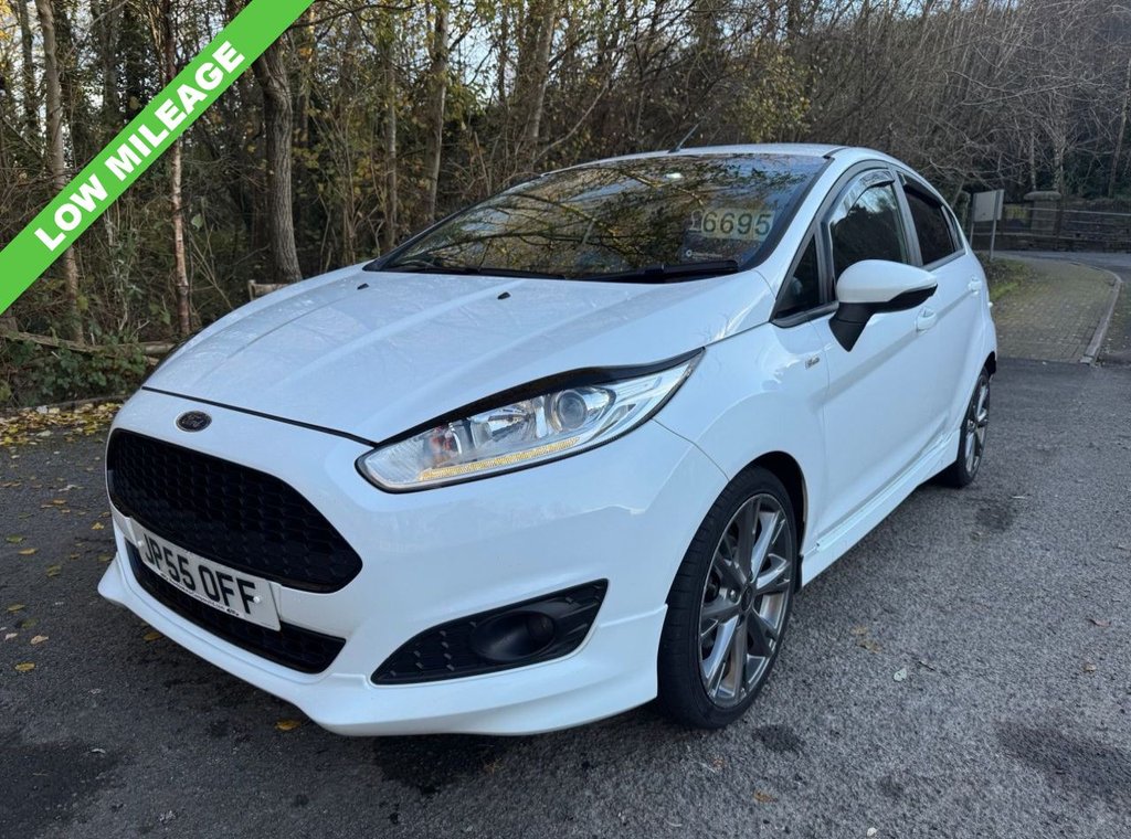 Used Ford Fiesta 2017 for sale - 76655169: Photo 1