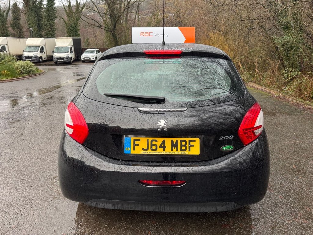 Used Peugeot 208 2016 for sale - 77288029: Photo 11