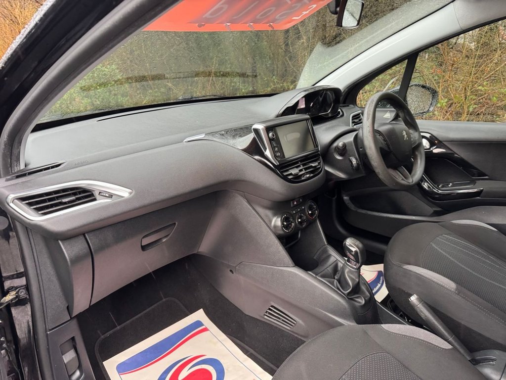 Used Peugeot 208 2016 for sale - 77288029: Photo 14