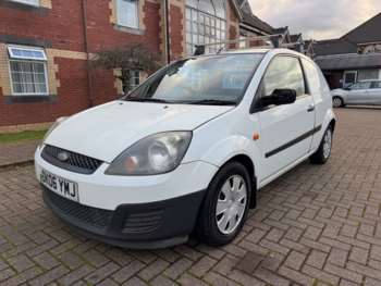 Used Ford Fiesta Van 2006 for sale - 73391487: Photo