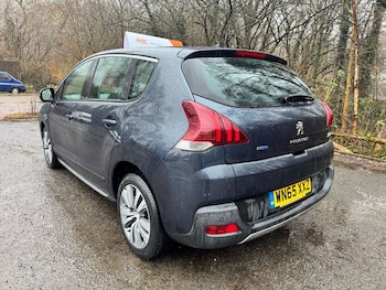 Used Peugeot 3008 2015 for sale - 77620982: Photo