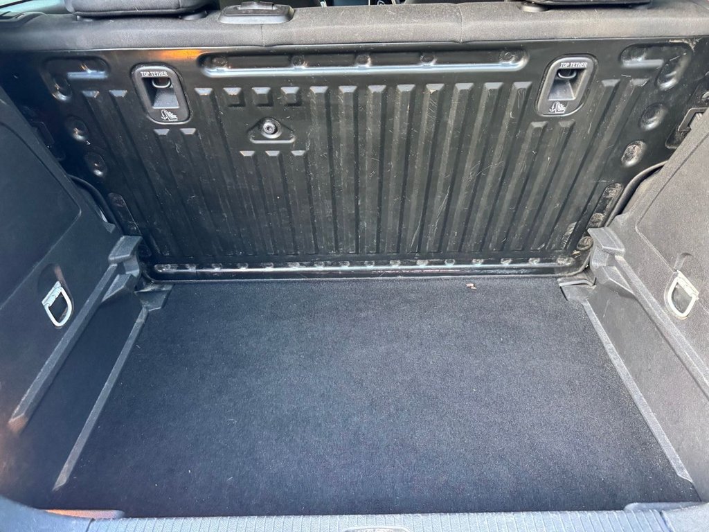 Used Vauxhall Corsa 2016 for sale - 76797961: Photo 7