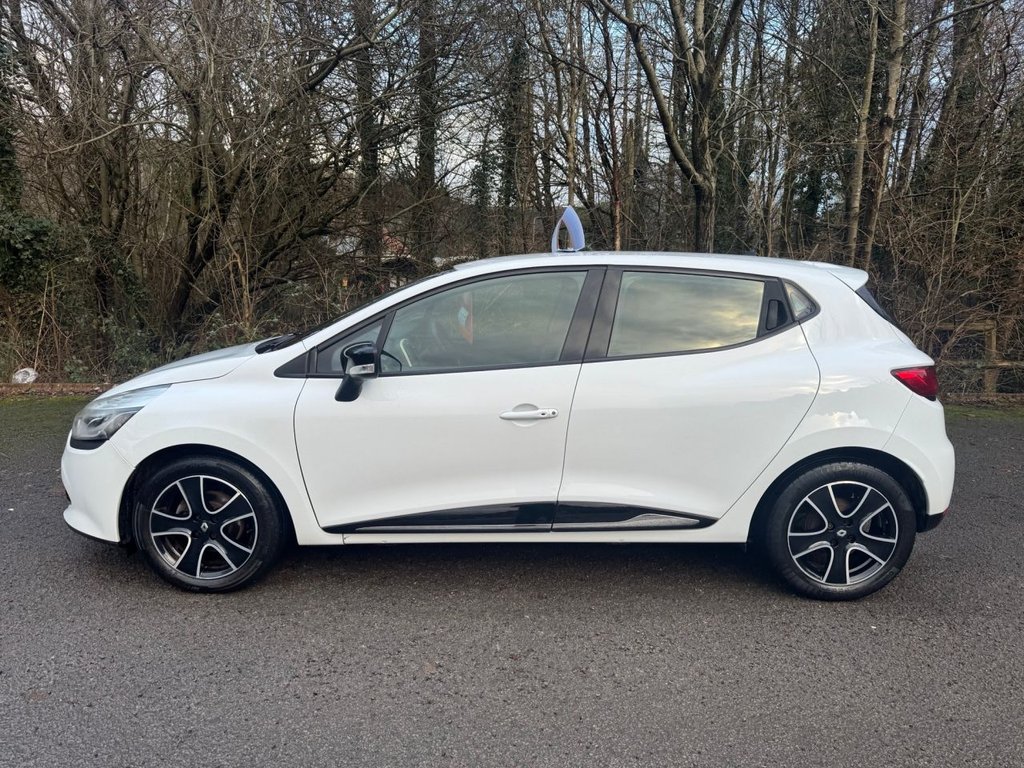 Used Renault Clio 2016 for sale - 77227601: Photo 2