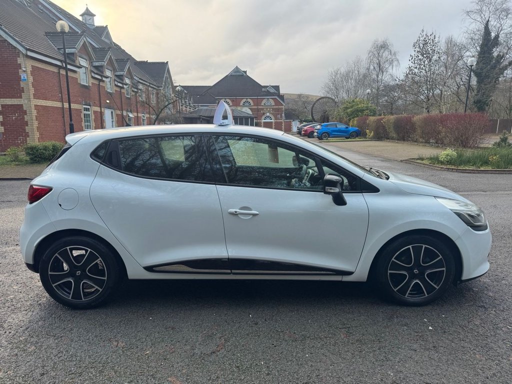 Used Renault Clio 2016 for sale - 77227601: Photo 5