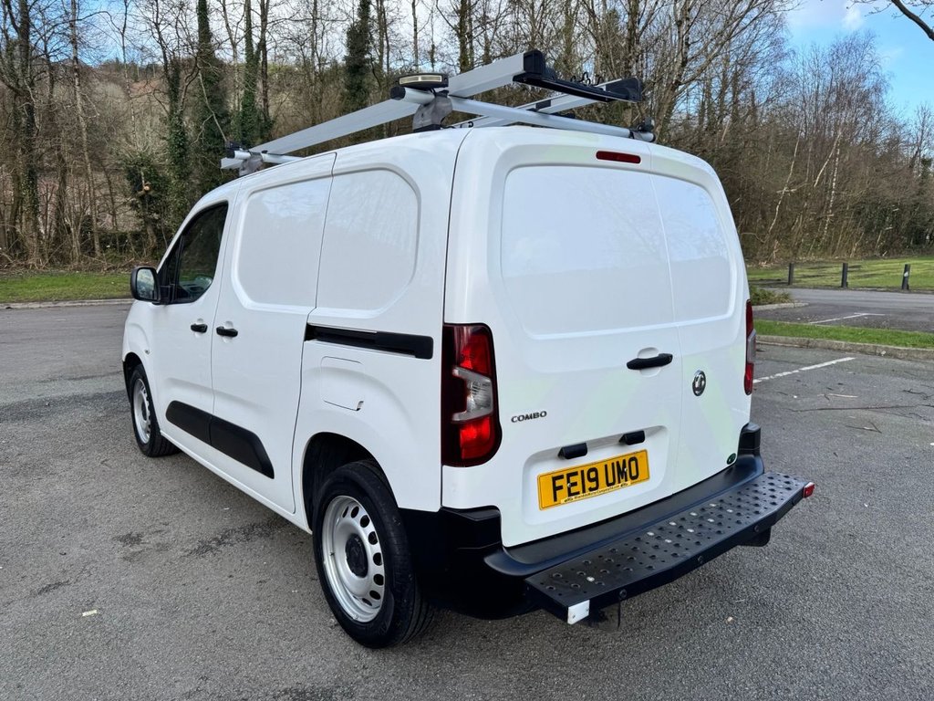 Used Vauxhall Combo 2019 for sale - 77835571: Photo 4