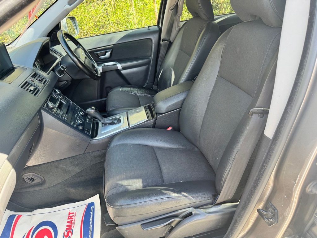 Used Volvo XC90 2010 for sale - 78153542: Photo 14