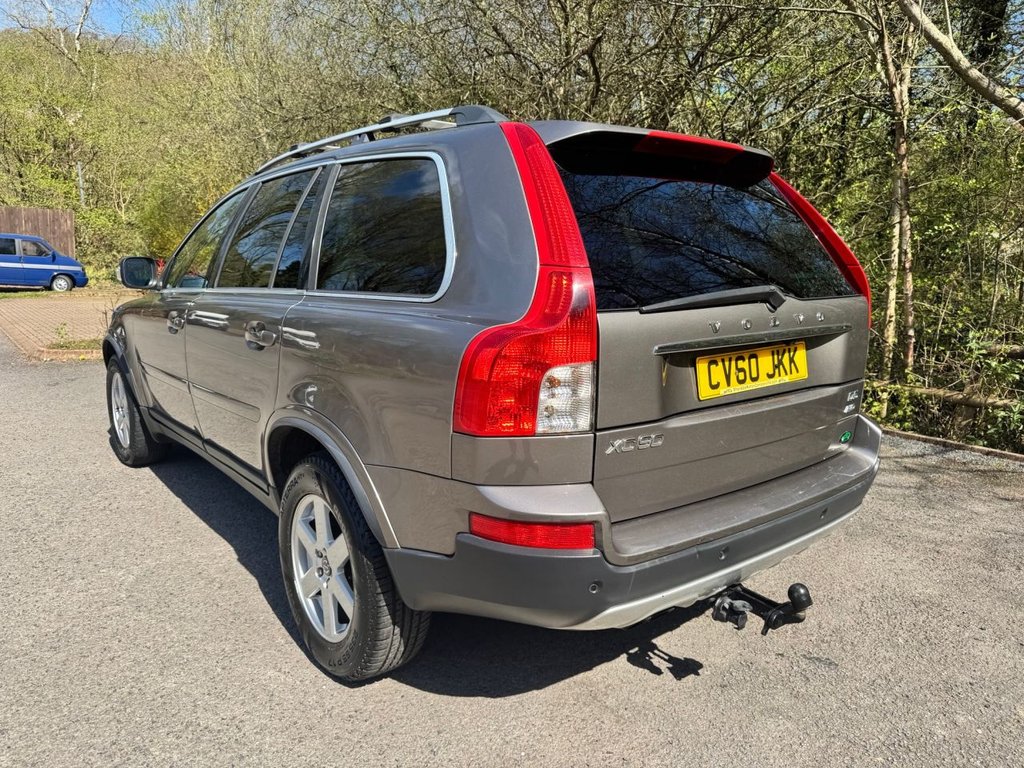 Used Volvo XC90 2010 for sale - 78153542: Photo 3