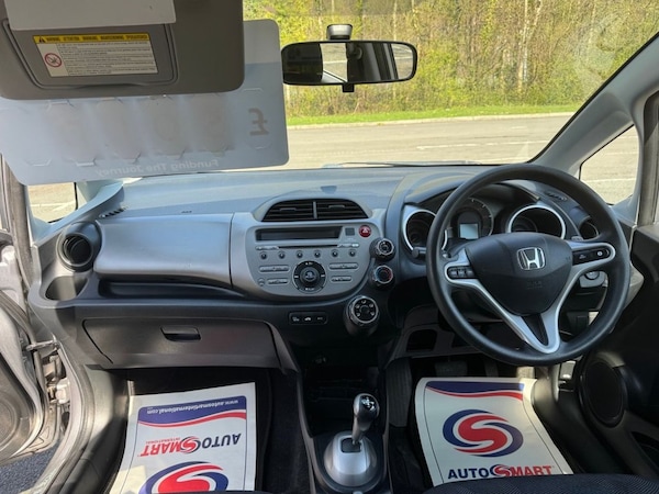 Used Honda Jazz 2010 for sale - 74265237: Photo 11