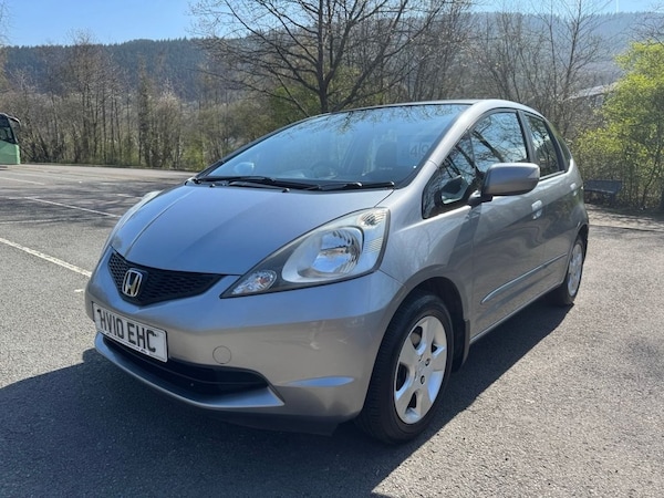 Used Honda Jazz 2010 for sale - 74265237: Photo 1