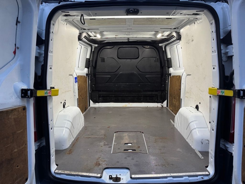 Used Ford Transit Custom 2016 for sale - 76950251: Photo 9