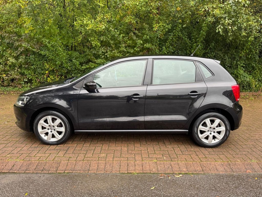 Used Volkswagen Polo 2010 for sale - 76162991: Photo 2