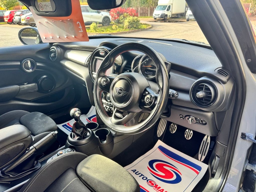 Used MINI Hatch 2019 for sale - 78069330: Photo 20