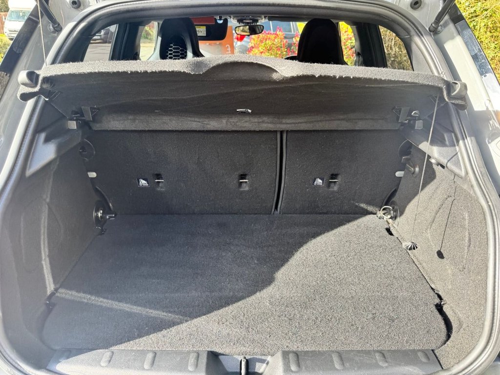 Used MINI Hatch 2019 for sale - 78069330: Photo 21