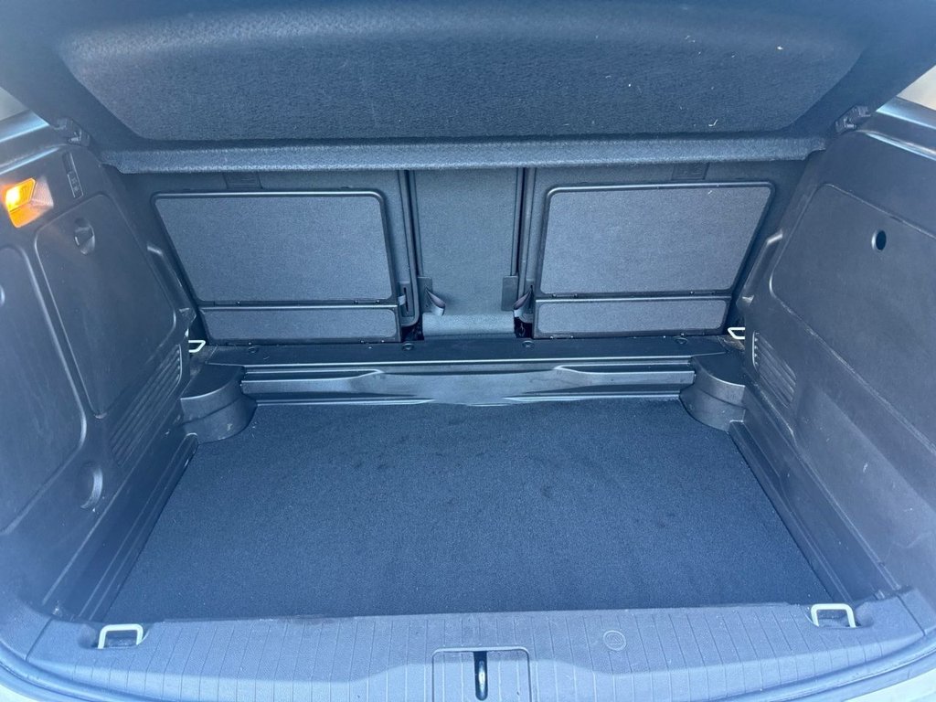 Used Vauxhall Meriva 2017 for sale - 76642832: Photo 9