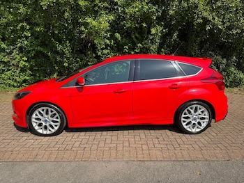 Used Ford Focus 2014 for sale - 75560111: Photo