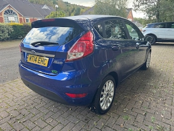 Used Ford Fiesta 2014 for sale - 76098248: Photo 4