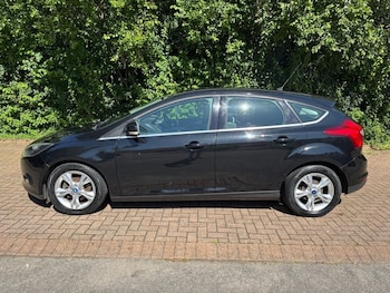 Used Ford Focus 2011 for sale - 75194639: Photo
