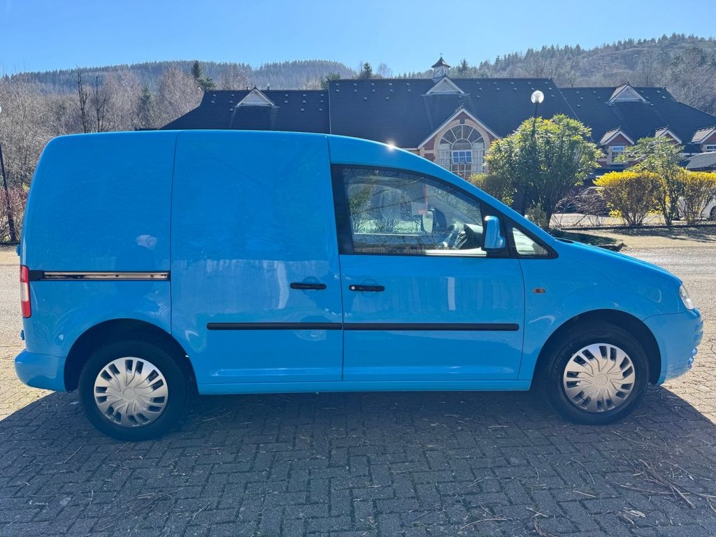 Used Volkswagen Caddy 2010 for sale - 77937035: Photo 5