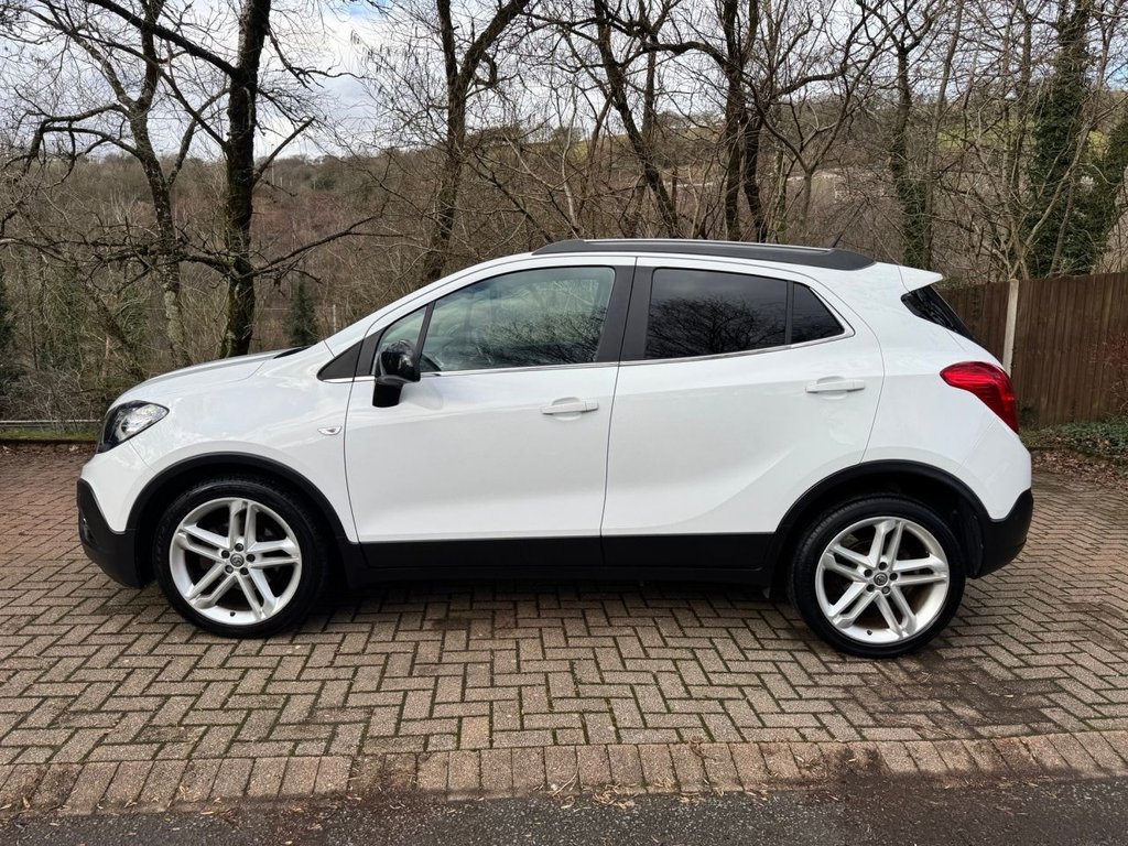 Used Vauxhall Mokka 2015 for sale - 77436765: Photo 2