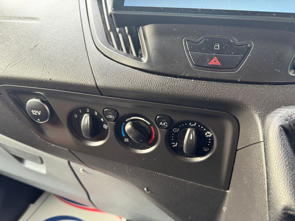 Used Ford Transit Custom 2015 for sale - 77991431: Photo 26