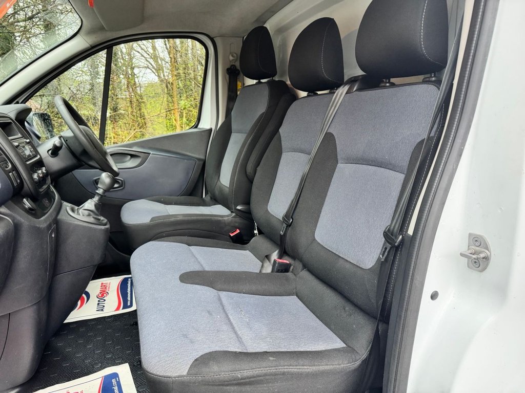 Used Vauxhall Vivaro 2016 for sale - 78003040: Photo 12