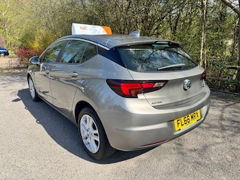 Used Vauxhall Astra 2016 for sale - 78153856: Photo