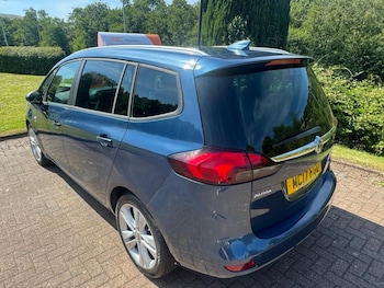 Used Vauxhall Zafira 2017 for sale - 79142100: Photo
