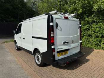 Used Vauxhall Vivaro 2018 for sale - 74570323: Photo