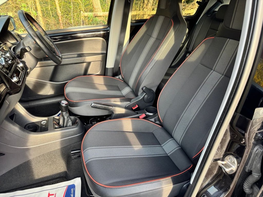 Used Volkswagen up! 2014 for sale - 77967520: Photo 17