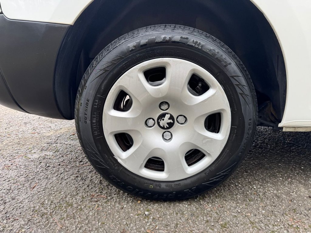 Used Peugeot Partner 2017 for sale - 77780841: Photo 14