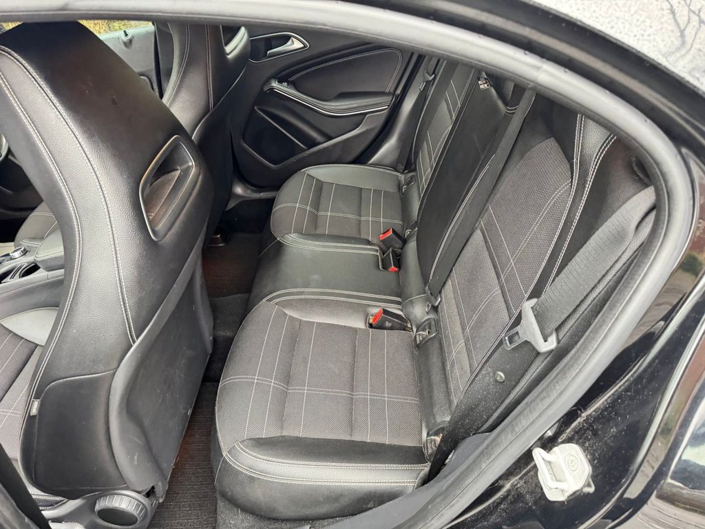 Used Mercedes-Benz A-Class 2015 for sale - 77521187: Photo 16