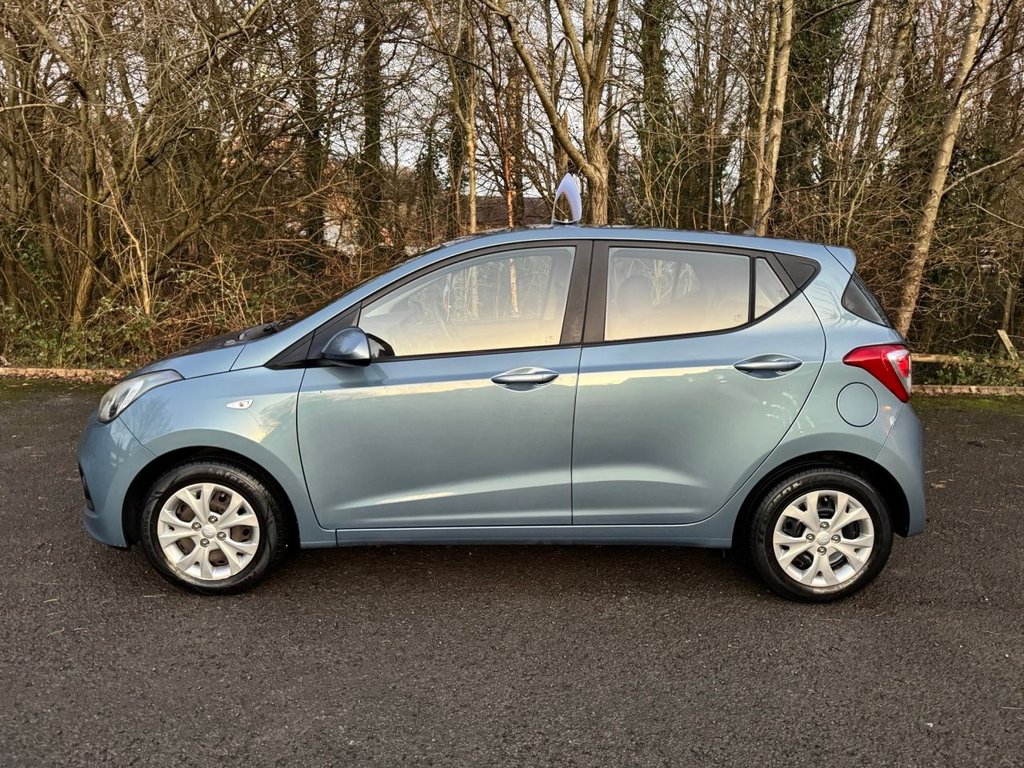 Used Hyundai i10 2016 for sale - 77089221: Photo 2