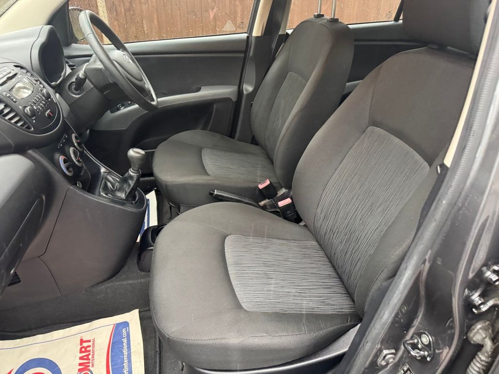 Used Hyundai i10 2011 for sale - 76986470: Photo 14