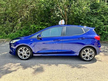 Used Ford Fiesta 2018 for sale - 79009097: Photo
