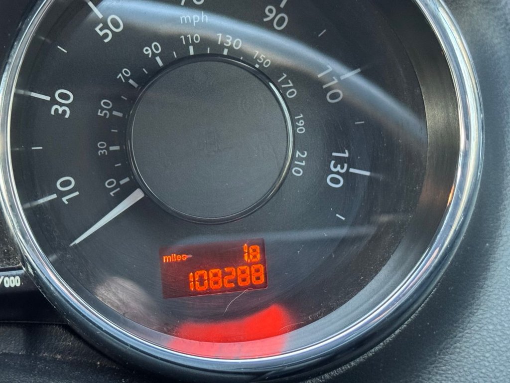 Used Peugeot 5008 2012 for sale - 76797948: Photo 16