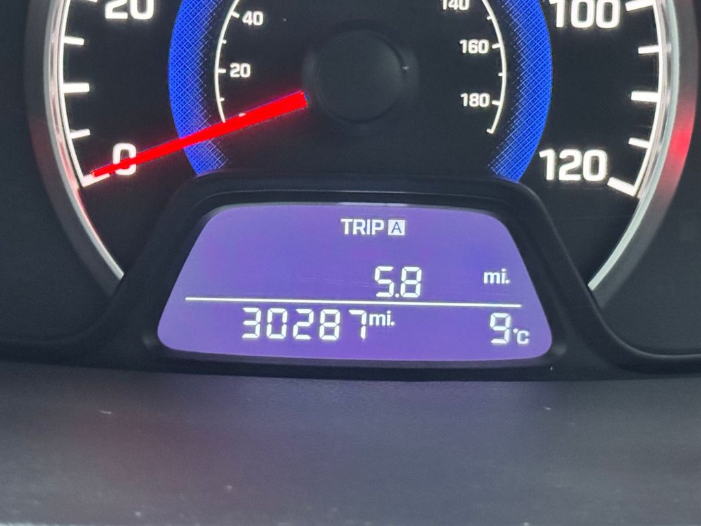 Used Hyundai i10 2017 for sale - 77534554: Photo 19