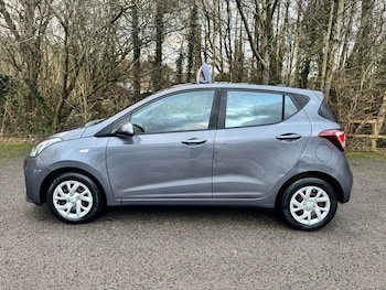 Used Hyundai i10 2017 for sale - 77534554: Photo