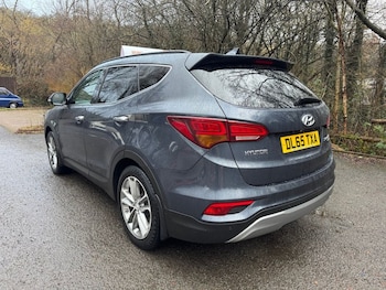 Used Hyundai Santa Fe 2015 for sale - 77288431: Photo