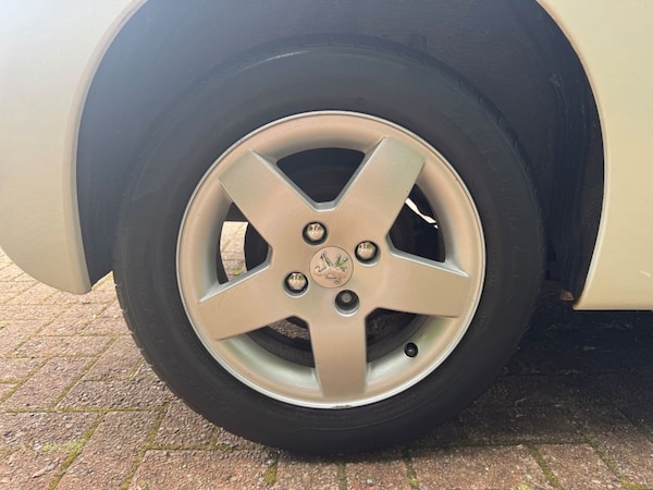 Used Peugeot 207 2010 for sale - 75028326: Photo 17