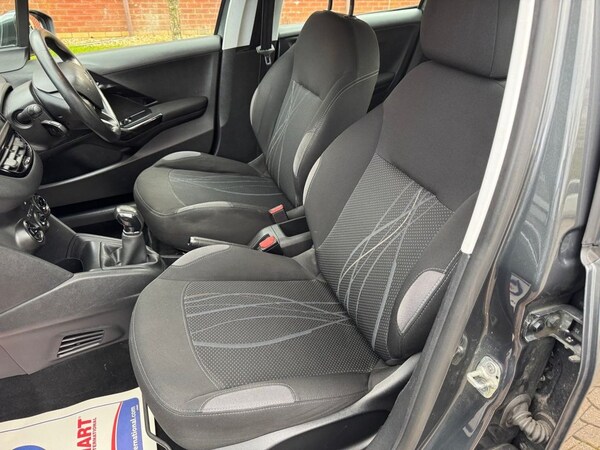Used Peugeot 208 2014 for sale - 73990841: Photo 14