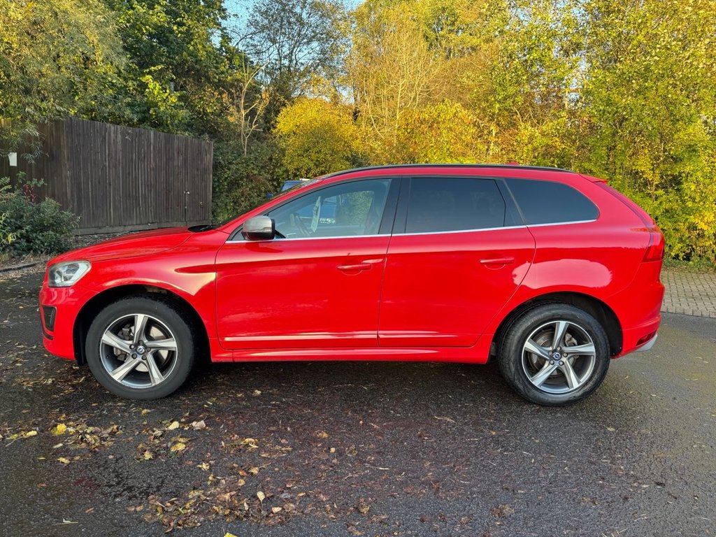 Used Volvo XC60 2015 for sale - 76406479: Photo 2