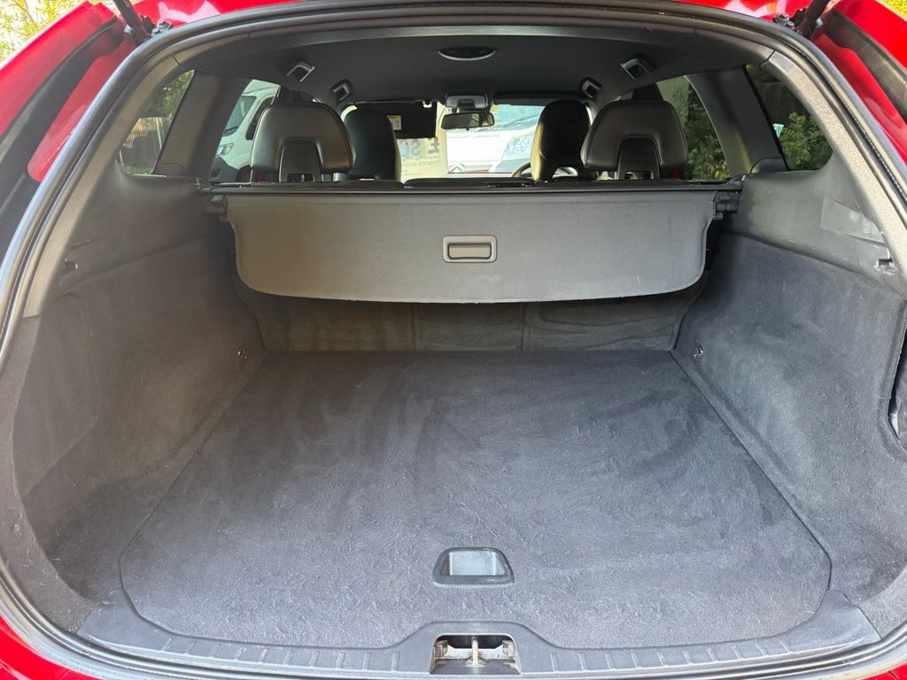 Used Volvo XC60 2015 for sale - 76406479: Photo 9