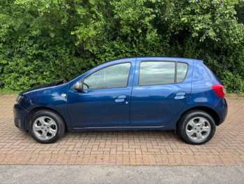 Used Dacia Sandero 2015 for sale - 75111809: Photo