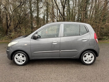 Used Hyundai i10 2010 for sale - 77276347: Photo