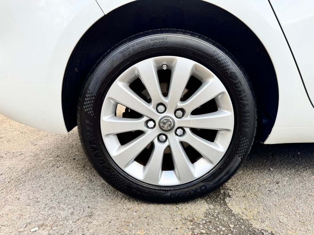 Used Vauxhall Zafira 2015 for sale - 78030688: Photo 19