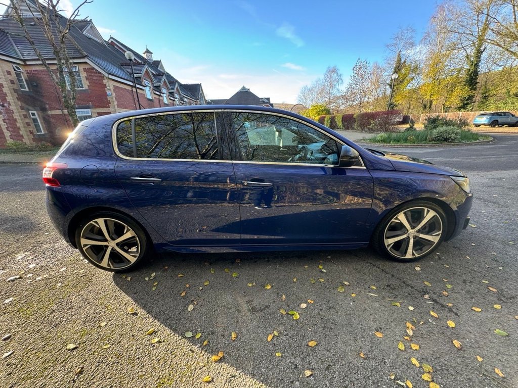 Used Peugeot 308 2015 for sale - 76655145: Photo 5
