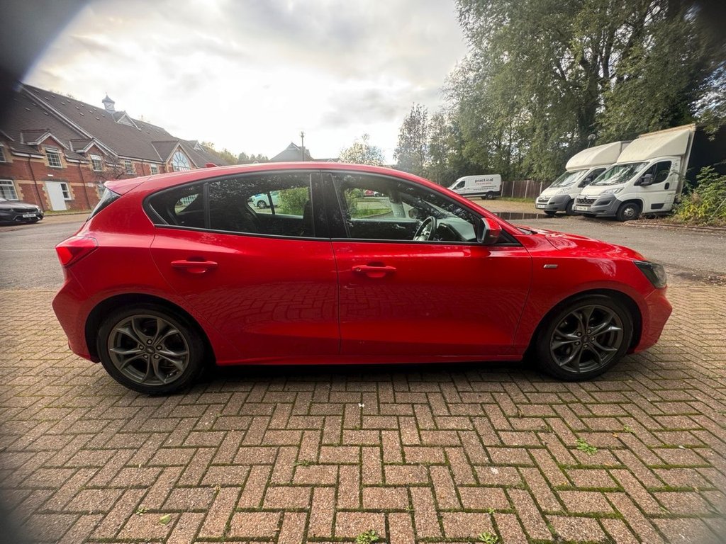 Used Ford Focus 2019 for sale - 76119017: Photo 5