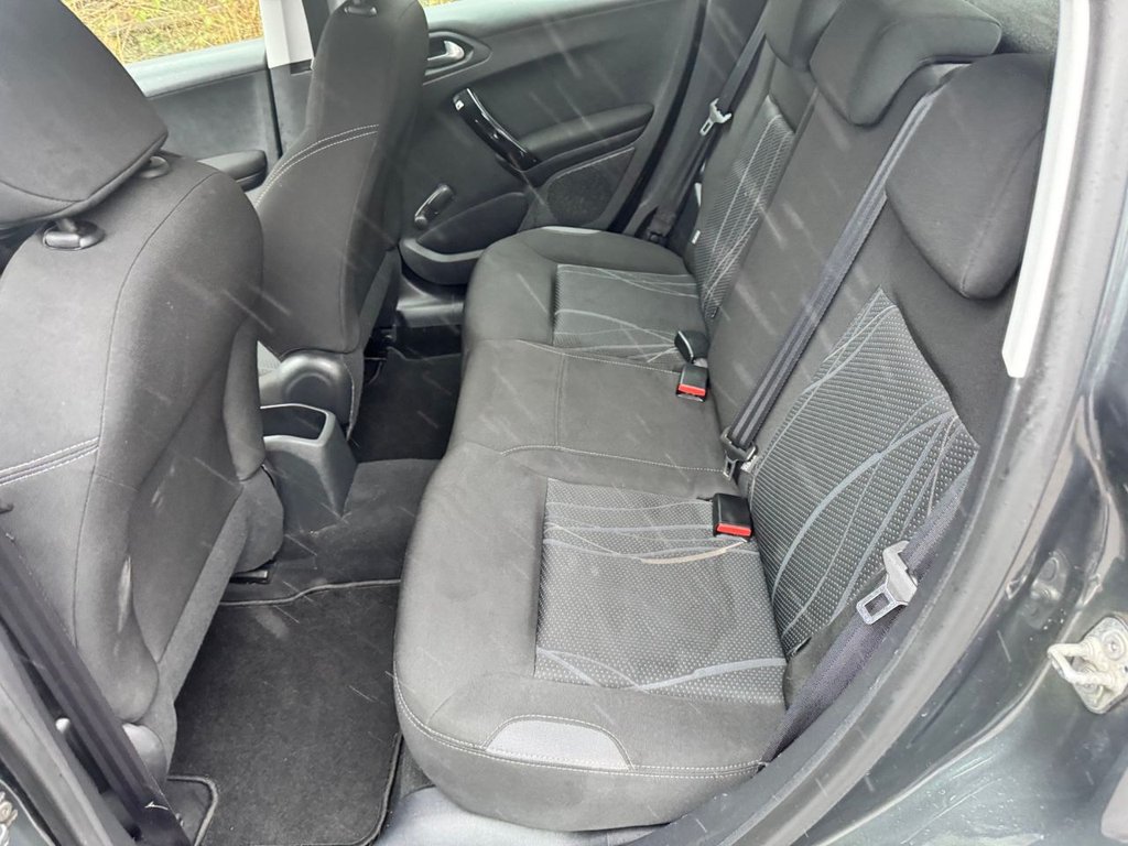 Used Peugeot 208 2015 for sale - 77821490: Photo 16