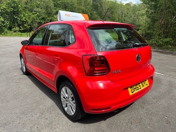 Used Volkswagen Polo 2016 for sale - 78501172: Photo