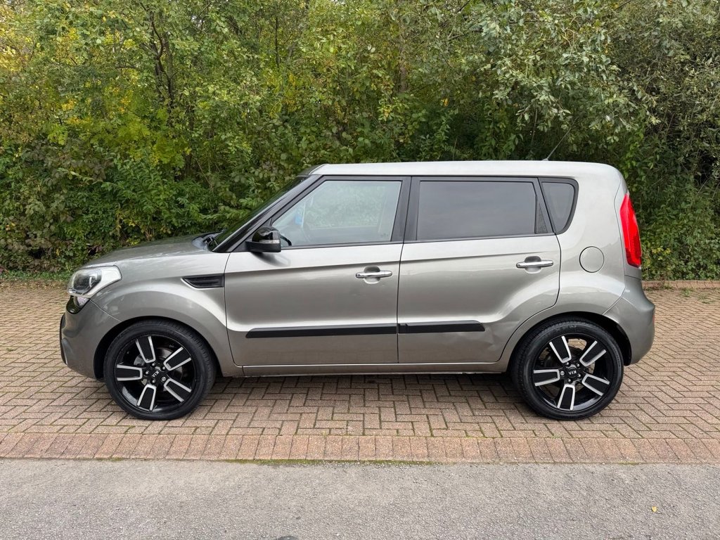 Used Kia Soul 2012 for sale - 76223774: Photo 2